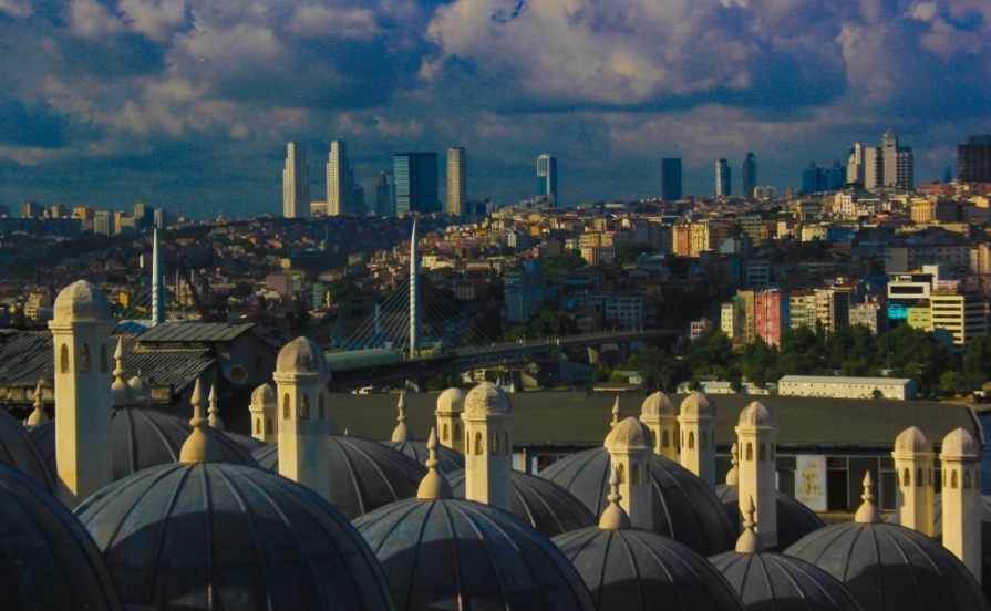 İSTANBULUN KULELERİ