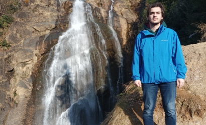 Ağaran Şelalesi