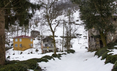 Kfarbede kar başkadır